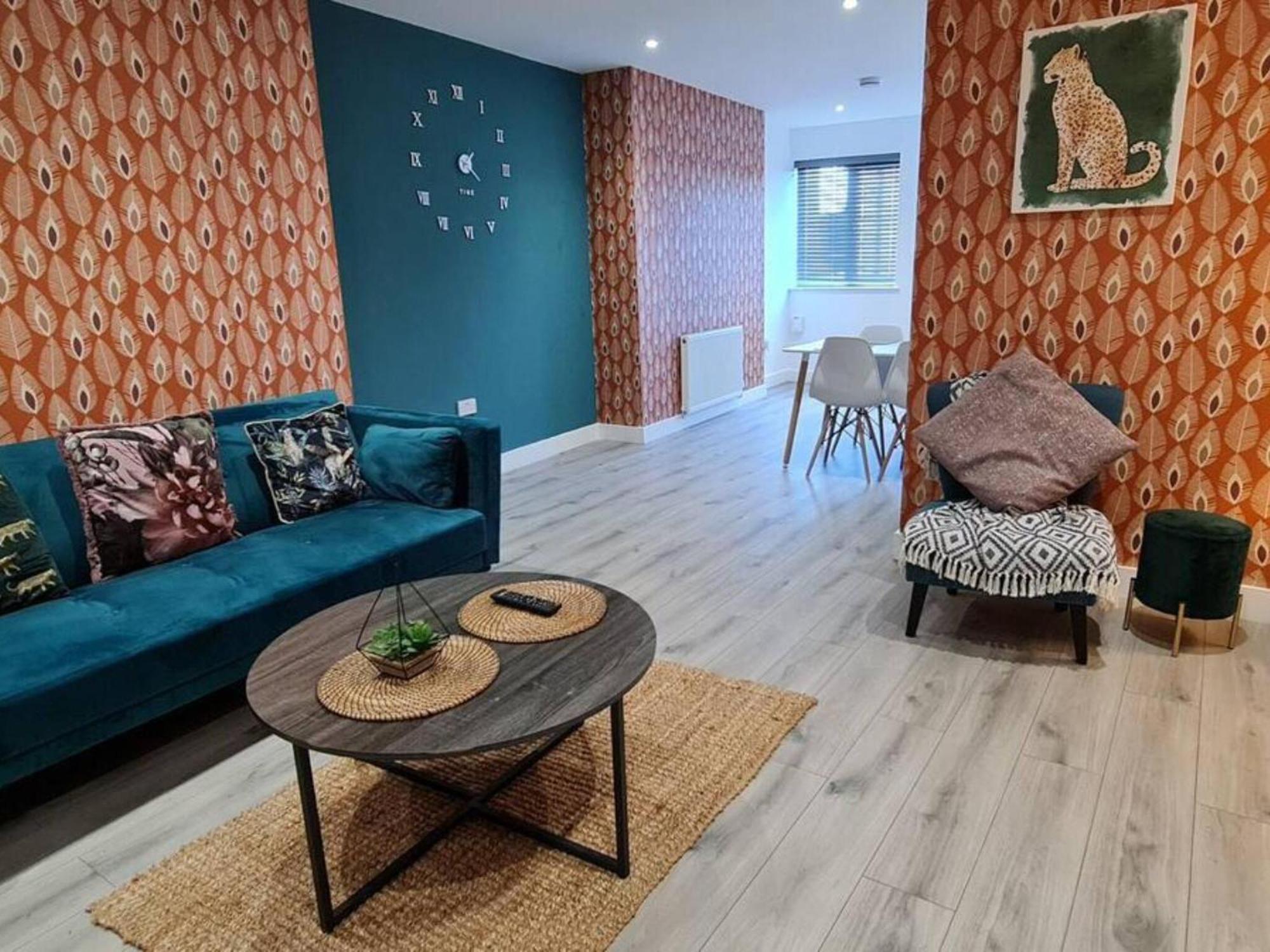 The Ecclesian Deluxe Apartments Near Trafford Centre Eccles Train Station Manchester Zewnętrze zdjęcie