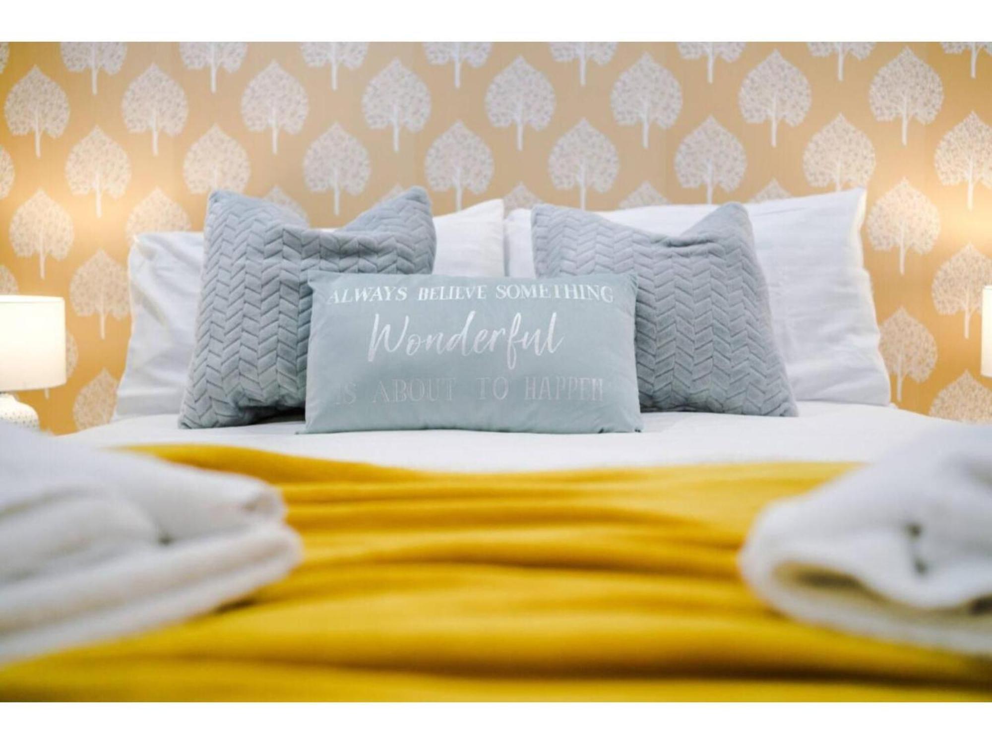 The Ecclesian Deluxe Apartments Near Trafford Centre Eccles Train Station Manchester Zewnętrze zdjęcie