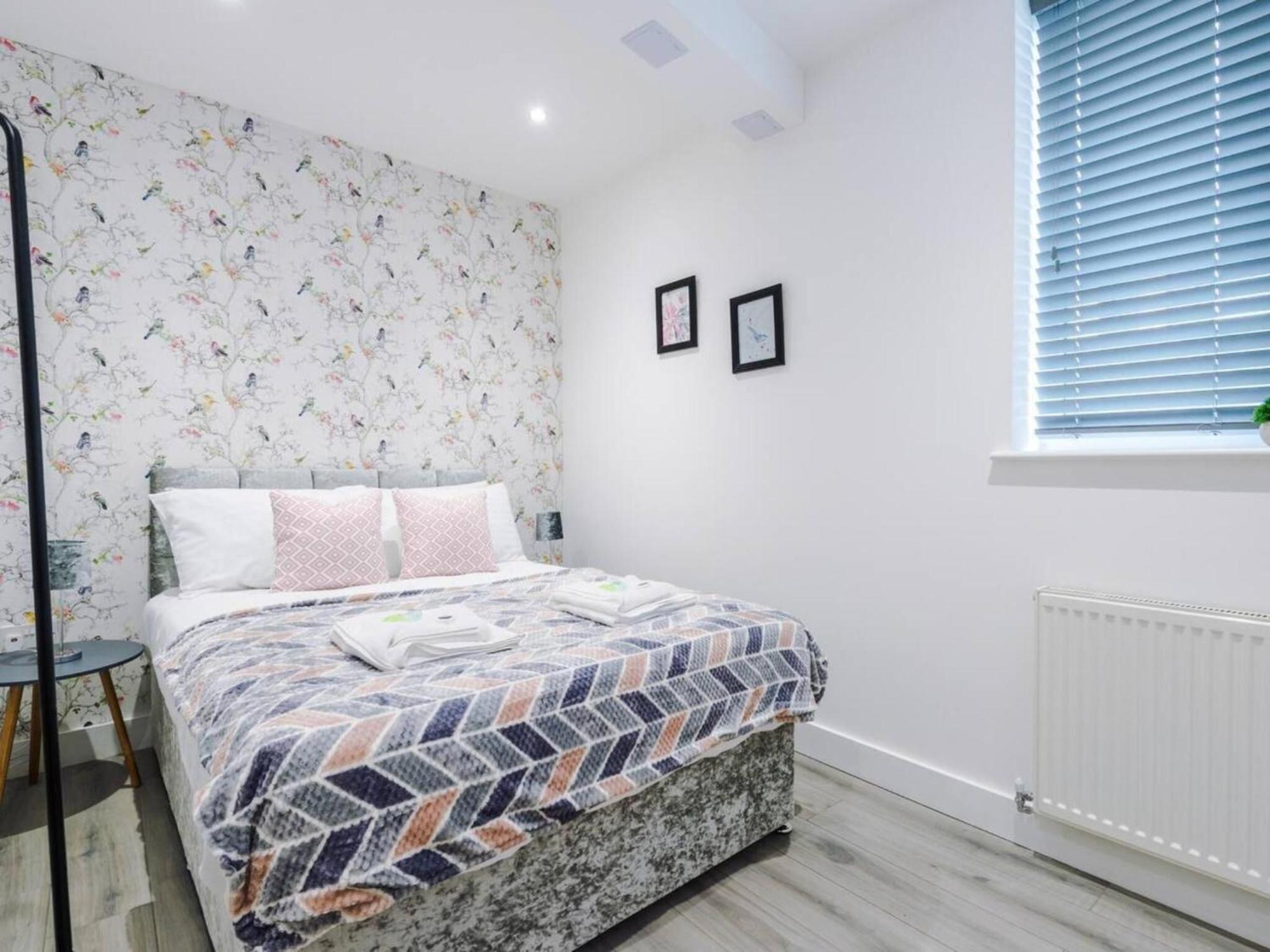 The Ecclesian Deluxe Apartments Near Trafford Centre Eccles Train Station Manchester Zewnętrze zdjęcie
