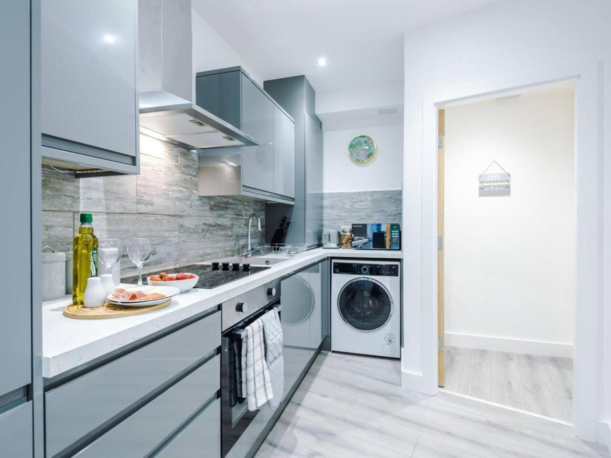 The Ecclesian Deluxe Apartments Near Trafford Centre Eccles Train Station Manchester Zewnętrze zdjęcie